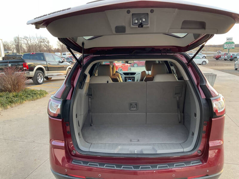 2017 Chevrolet Traverse LT