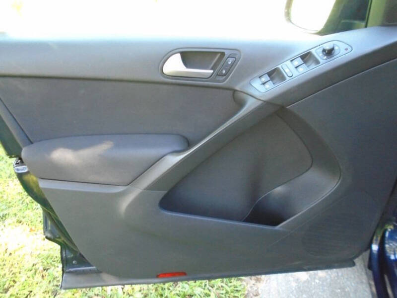 2013 Volkswagen Tiguan SE