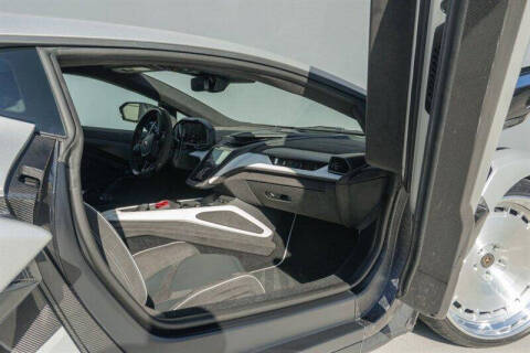 2024 Lamborghini Revuelto