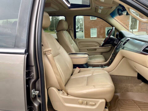 2013 Cadillac Escalade Luxury