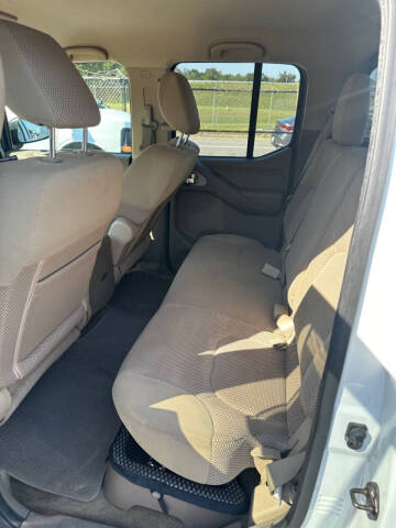 2014 Nissan Frontier SV