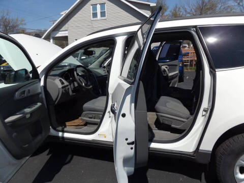 2012 Chevrolet Traverse LS
