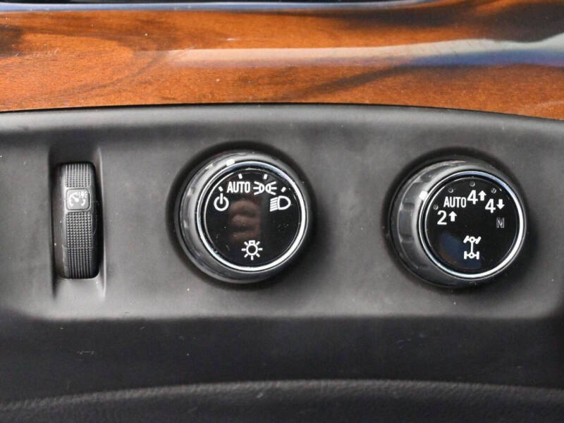 2017 Cadillac Escalade ESV Luxury