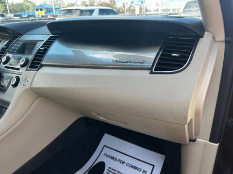 2019 Ford Taurus SEL