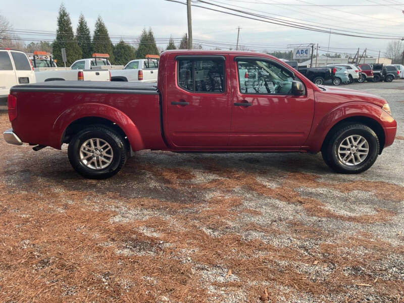 2015 Nissan Frontier SV photo 6