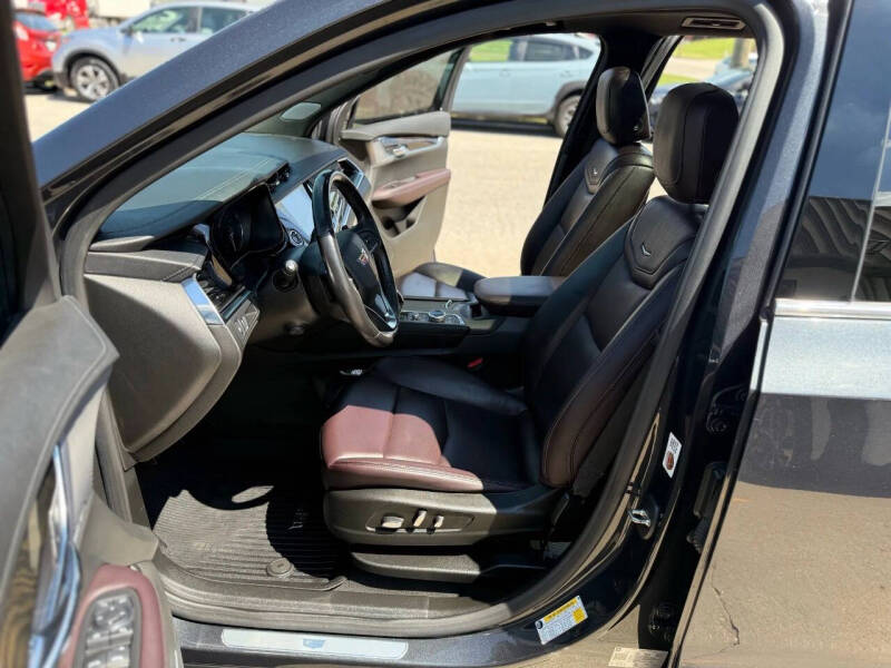 2021 Cadillac XT6 Premium Luxury