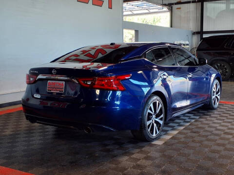 2017 Nissan Maxima