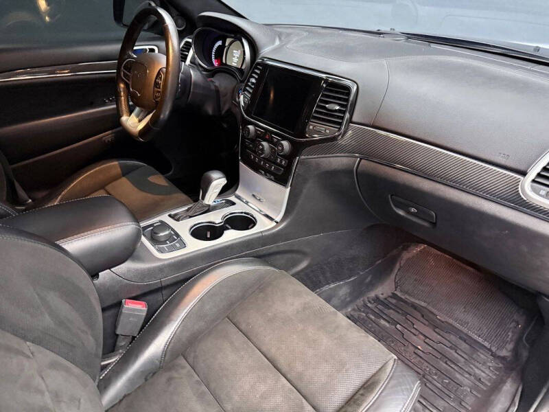 2021 Jeep Grand Cherokee SRT