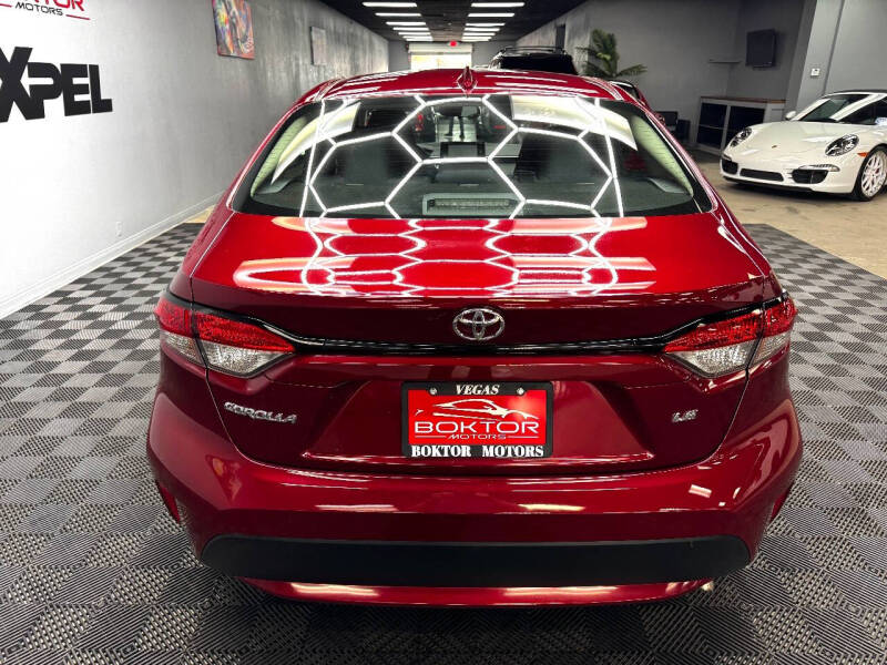 2022 Toyota Corolla LE