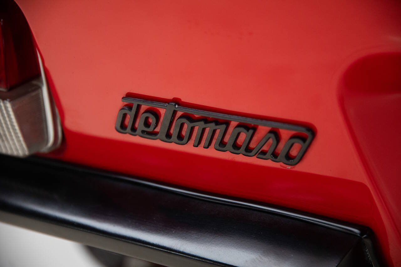 1972 De Tomaso Pantera 48