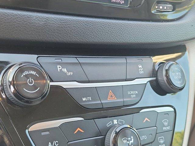 2018 Chrysler Pacifica Hybrid Touring Plus