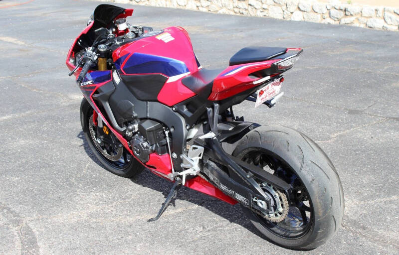 2023 Honda CBR