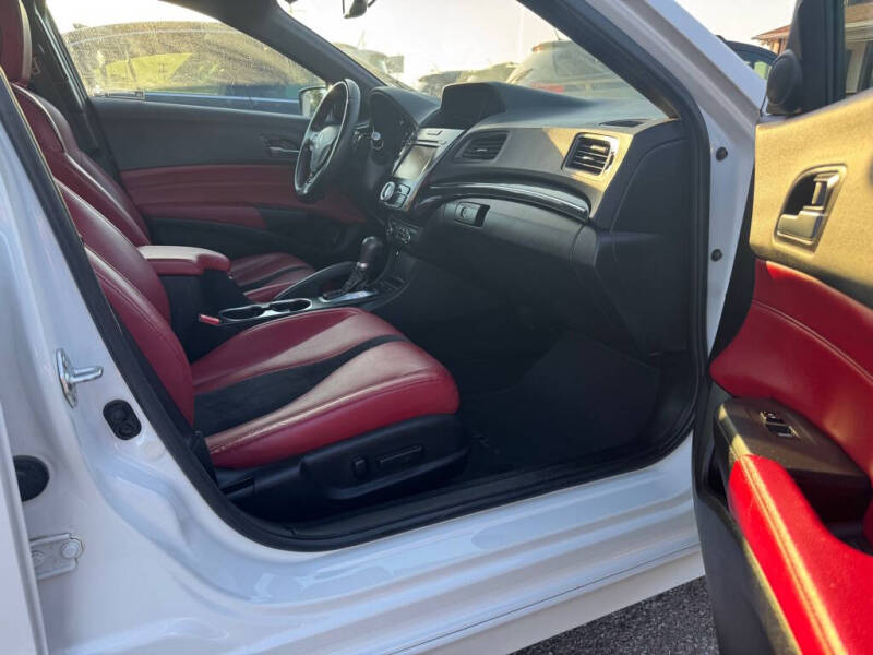 2022 Acura ILX w/Premium w/A-SPEC