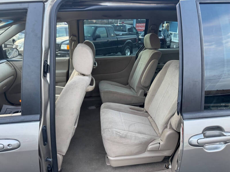 2006 Mazda MPV LX
