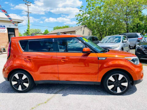 2019 Kia Soul +