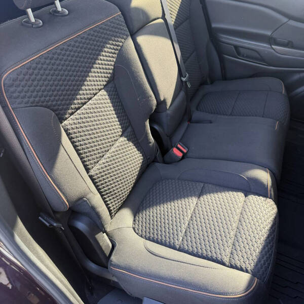 2017 GMC Acadia SLE-2