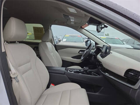 2024 Nissan Rogue SL