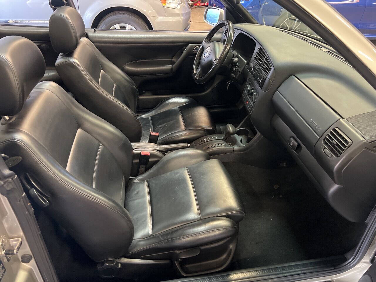 2001 Volkswagen Cabrio for sale at ZRV AUTO INC in Brea, CA