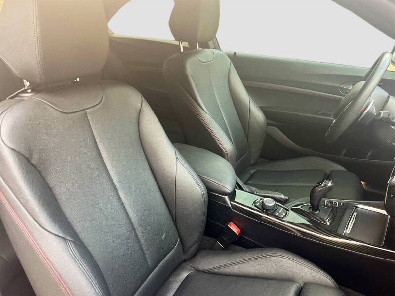 2019 BMW 2 Series 230i