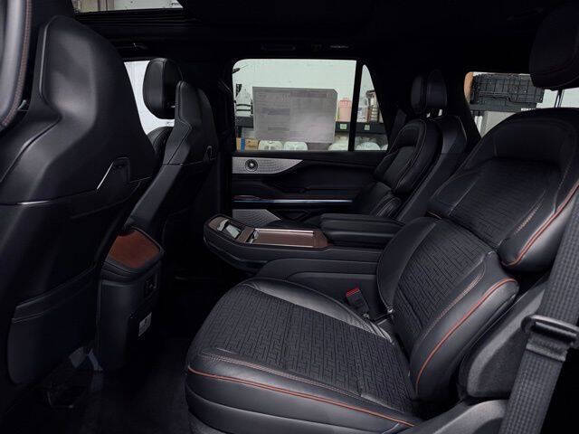 2026 Lincoln Navigator Black Label