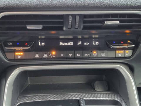 2025 Mazda CX-70 Plug-in Hybrid Premium