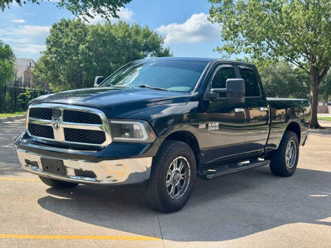 2016 RAM 1500 SLT