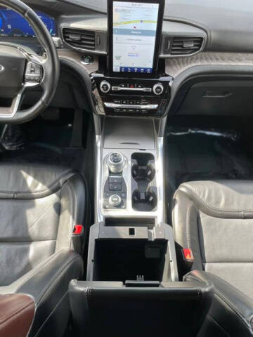 2021 Ford Explorer Platinum