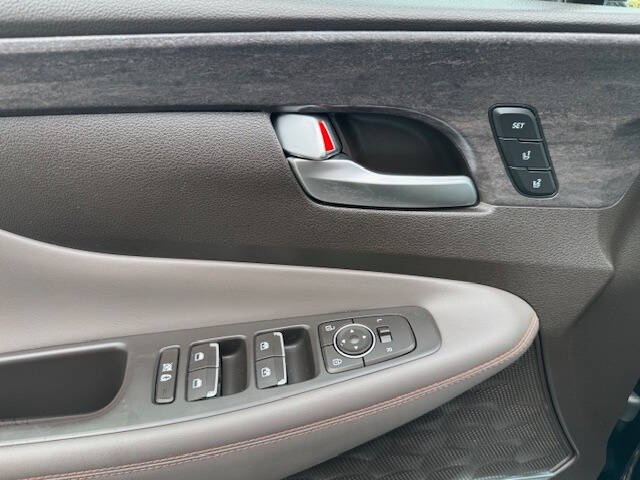 2019 Hyundai Santa Fe Ultimate 2.4L