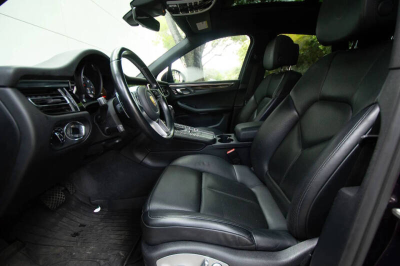 2021 Porsche Macan