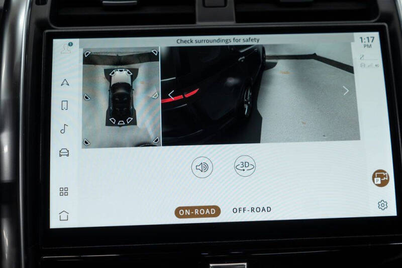 2023 Land Rover Discovery P300 S R-Dynamic