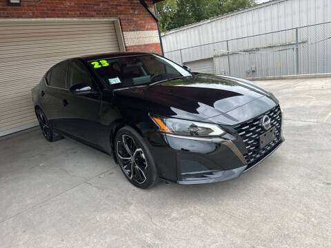 2023 Nissan Altima 2.5 SR