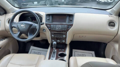 2016 Nissan Pathfinder