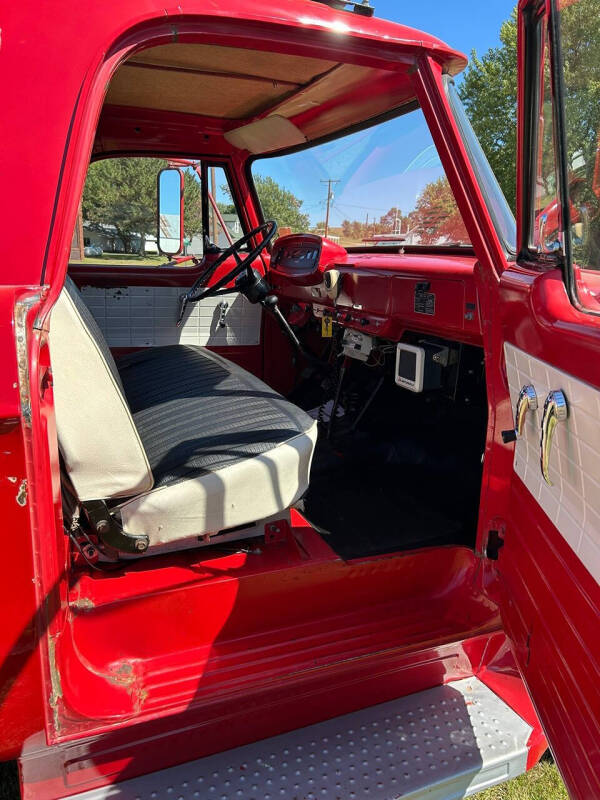 1965 Dodge D100 Pickup
