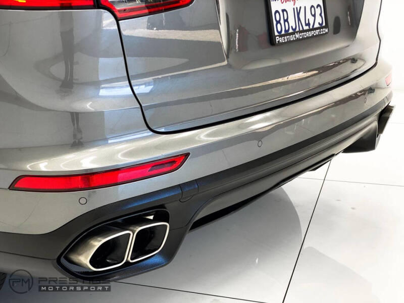 2017 Porsche Cayenne Turbo