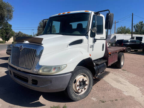 2003 International DuraStar 4300 for sale at PYRAMID MOTORS AUTO SALES in Florence CO