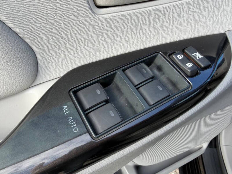 2014 Toyota Sienna L 7-Passenger