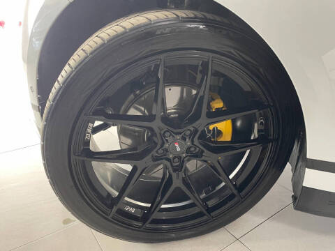 2018 Land Rover Range Rover Velar P380 R-Dynamic SE