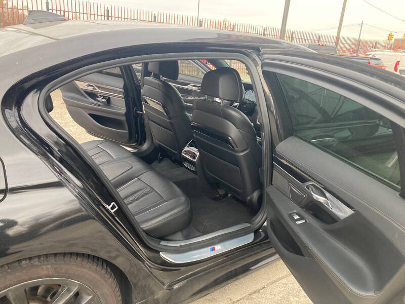 2017 BMW 7 Series 750i xDrive