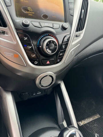 2012 Hyundai Veloster
