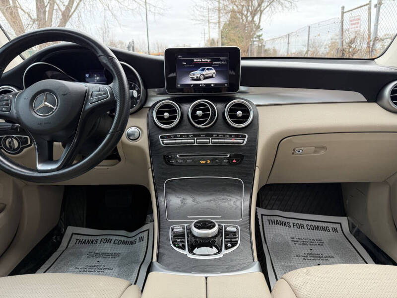 2019 Mercedes-Benz GLC GLC 300