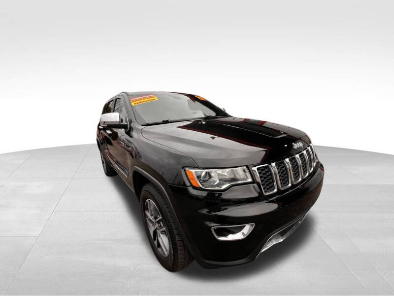 2017 Jeep Grand Cherokee Limited photo 4