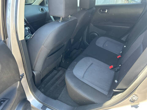 2012 Nissan Rogue SV