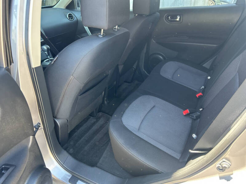 2012 Nissan Rogue SV