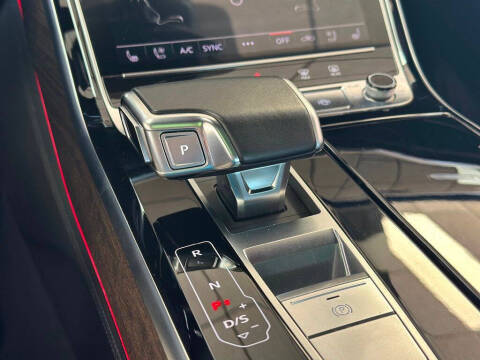 2021 Audi A8 L e quattro 55 TFSI