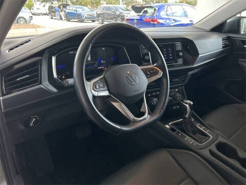 2024 Volkswagen Jetta SE