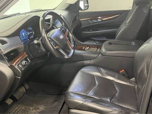 2019 Cadillac Escalade ESV Standard