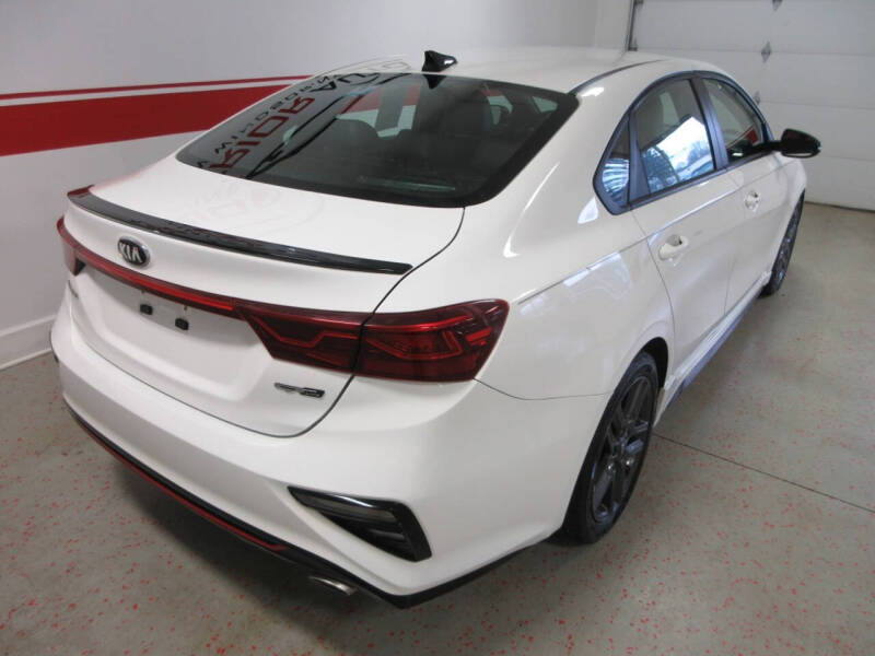 2020 Kia Forte GT Line