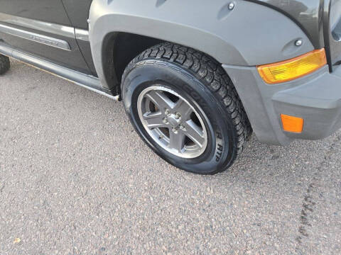 2005 Jeep Liberty Renegade