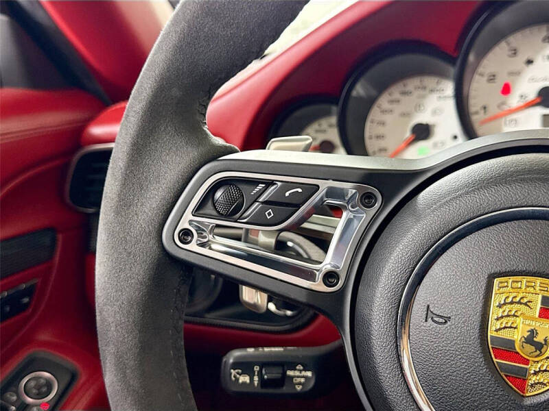 2015 Porsche 911