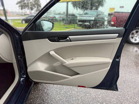 2022 Volkswagen Passat SE